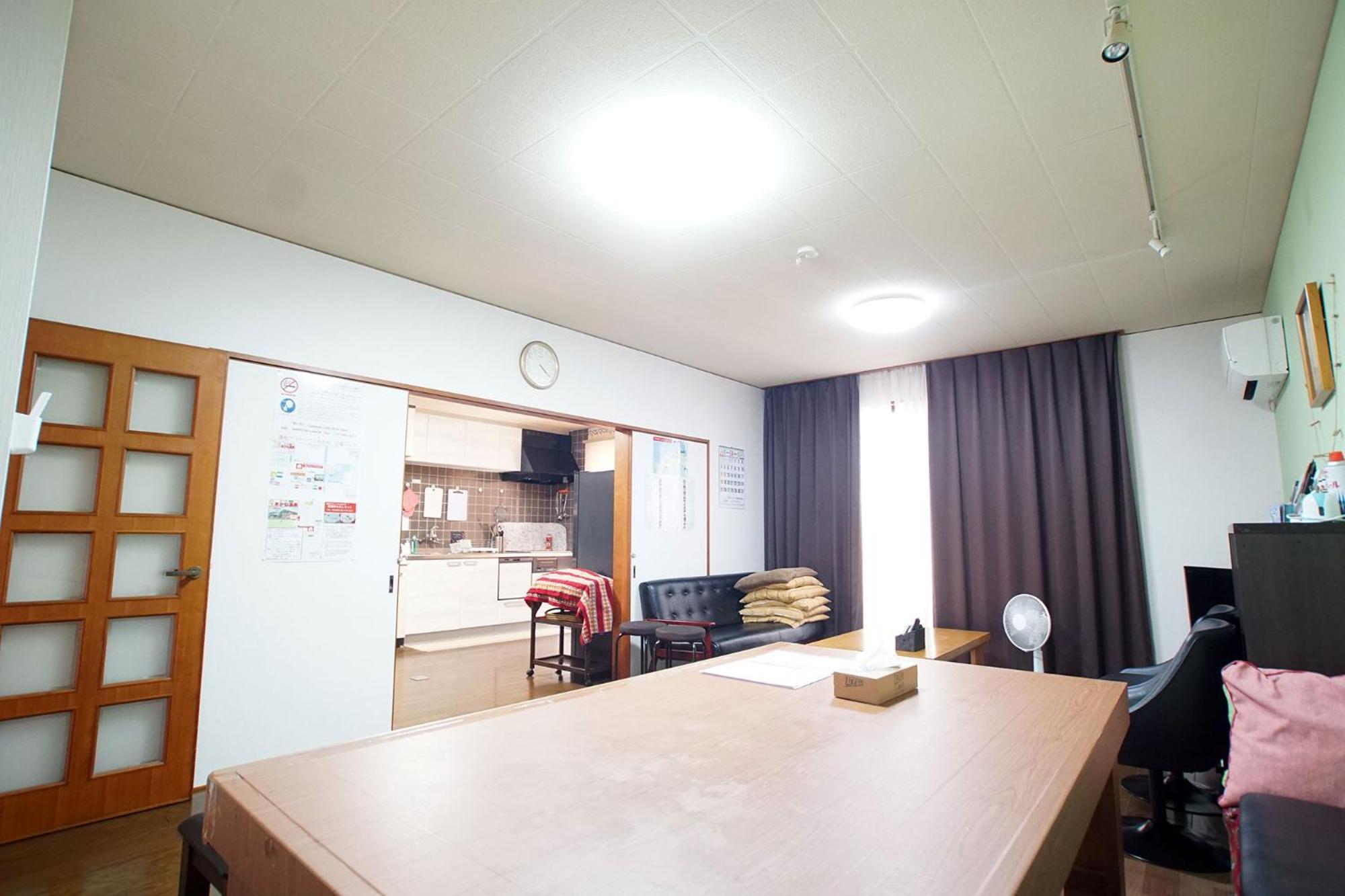 Takamatsu Guest House Akane Экстерьер фото